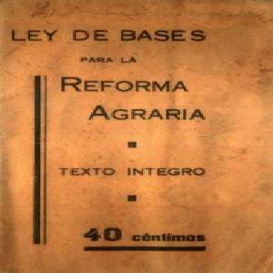 img/Impreso-con-la-Ley-de-Bases-para-la-Reforma-Agraria-206x300.jpg